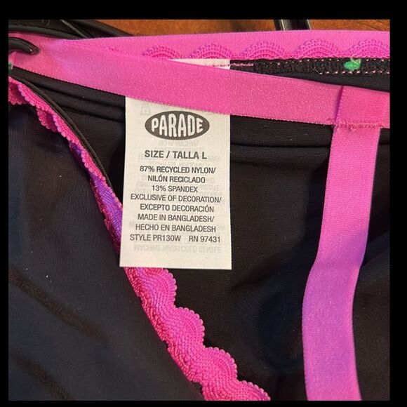 Parade Pink and Black Bralette and Thong Set(Size Large) - Picture 5 of 6